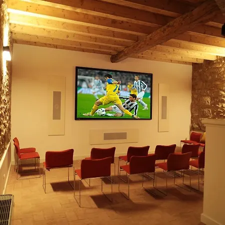 Corte San Carlo 5* Cola (Verona)